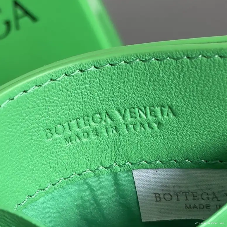 Official Brother Sam Bags 2401YA0206 Bottega Veneta 0515